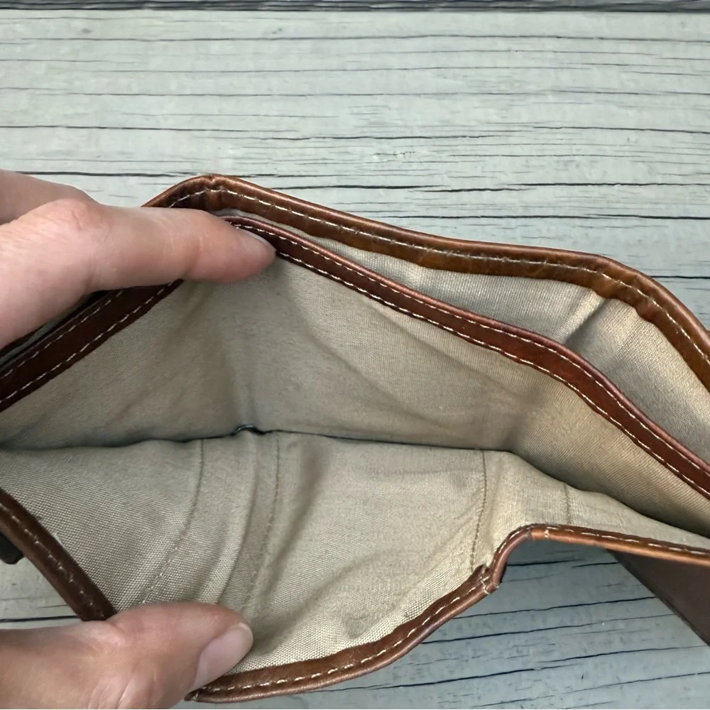 Dockers RFID Security Blocking Trifold Wallet for men in brown